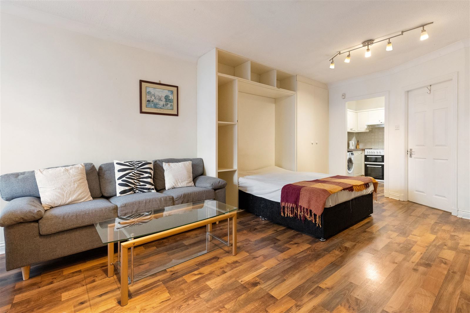 Photo 1 of 9 — Apartment 33, Traders Wharf, Ushers Quay, South City Centre, Dublin 8