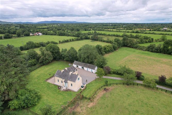 Photo 22 of 26 — Riverview House, Ballycahill, Knocklong, County Limerick