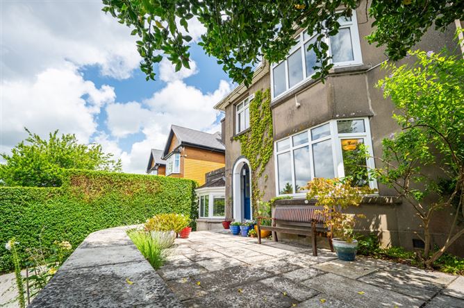 "Ravensdale", Park Avenue, Ballintemple, Blackrock, Cork