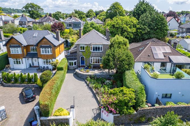 "Ravensdale", Park Avenue, Ballintemple, Blackrock, Cork
