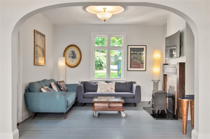 "Ravensdale", Park Avenue, Ballintemple, Blackrock, Cork