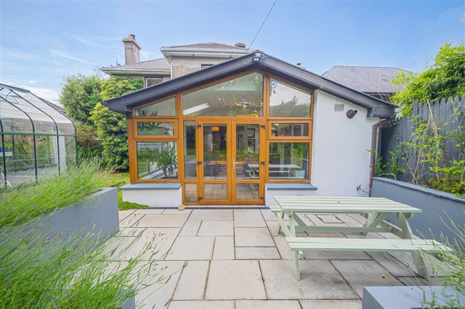 "Ravensdale", Park Avenue, Ballintemple, Blackrock, Cork