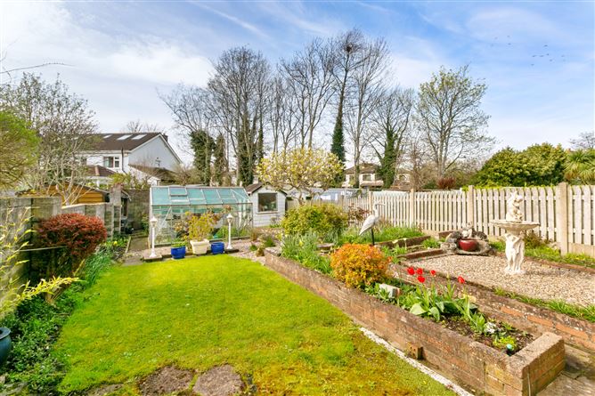 131 Broadford Rise, Ballinteer, Dublin 16