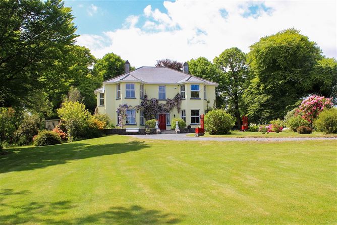 Waterfall Lodge, Claremount, Oughterard, Galway