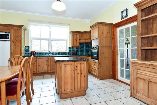 Waterfall Lodge, Claremount, Oughterard, Galway