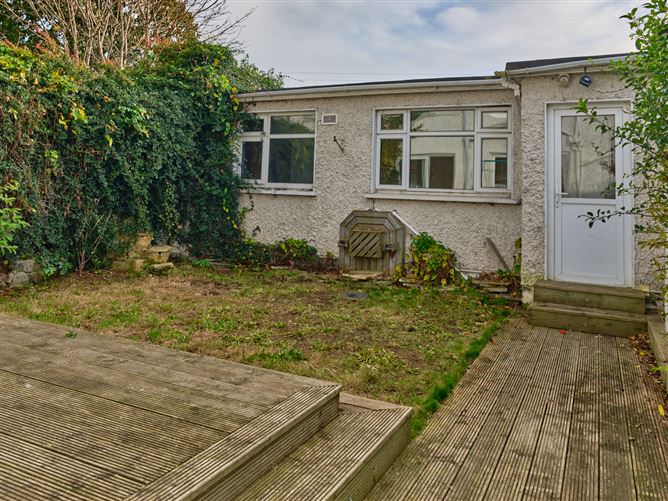 74 Oakwood Grove, Clondalkin,   Dublin 22