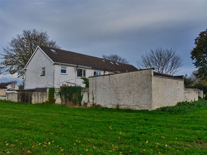 74 Oakwood Grove, Clondalkin,   Dublin 22