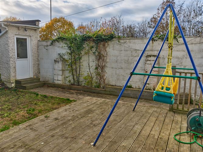 74 Oakwood Grove, Clondalkin,   Dublin 22