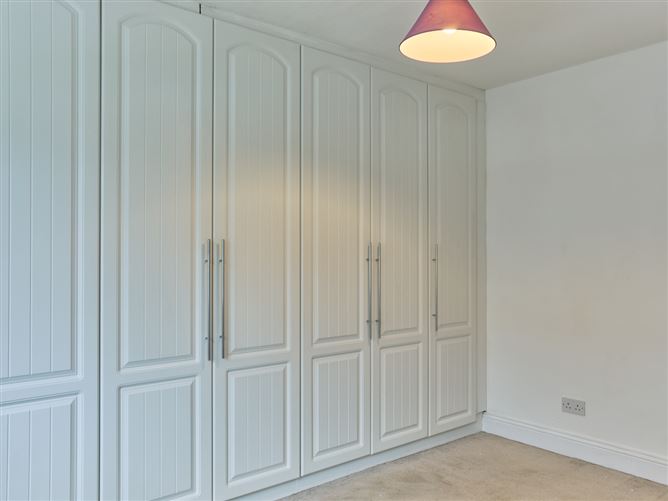74 Oakwood Grove, Clondalkin,   Dublin 22
