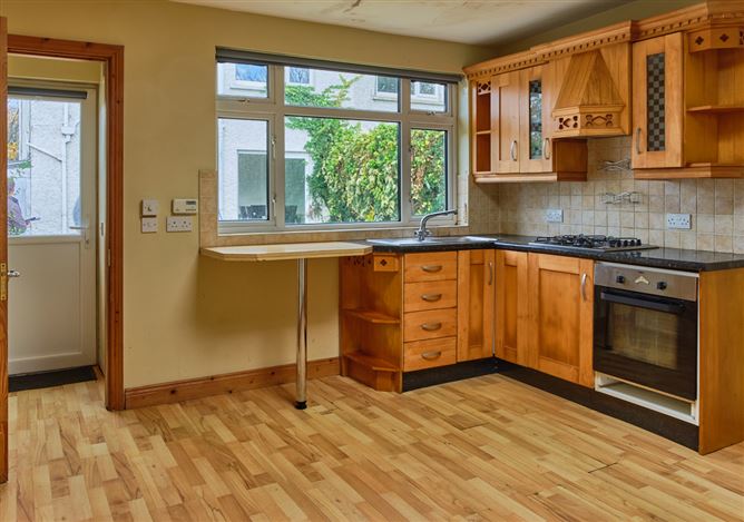 74 Oakwood Grove, Clondalkin,   Dublin 22