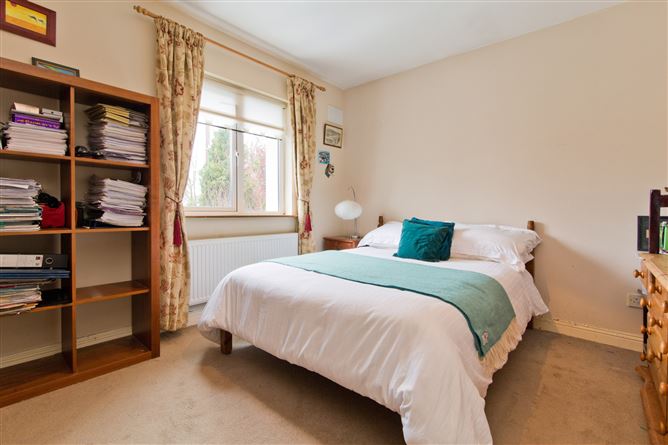 2 Westbourne Lodge, Knocklyon, Dublin 16