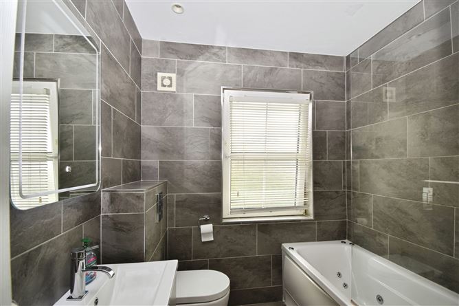 41 Ardfield Road, Grange, Douglas, Cork