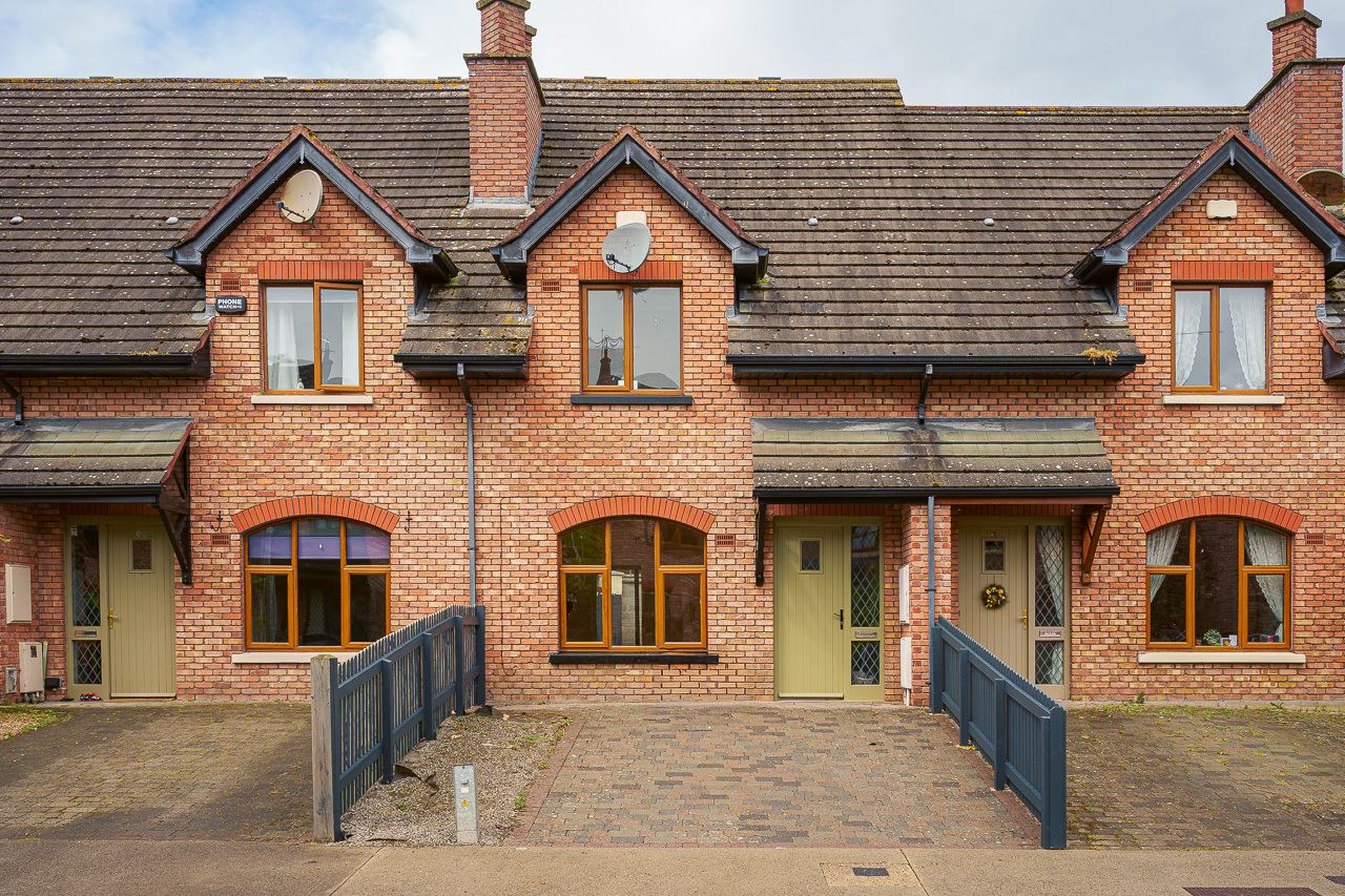 67 Bellingham Green, Main Street, Castlebellingham, Co. Louth