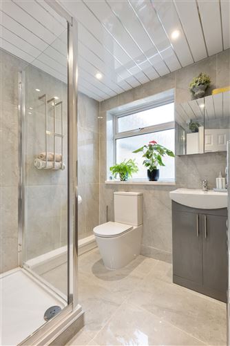 Photo 10 of 20 — 316 Kildare Road , Crumlin, Dublin 12
