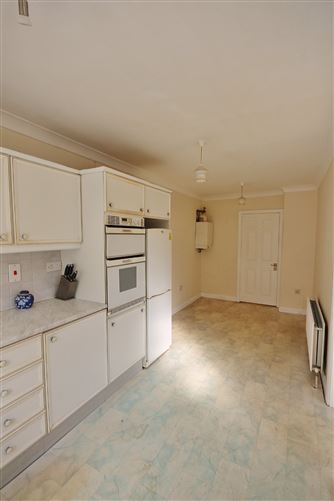 15 Woodville Grove, Lucan, Co. Dublin