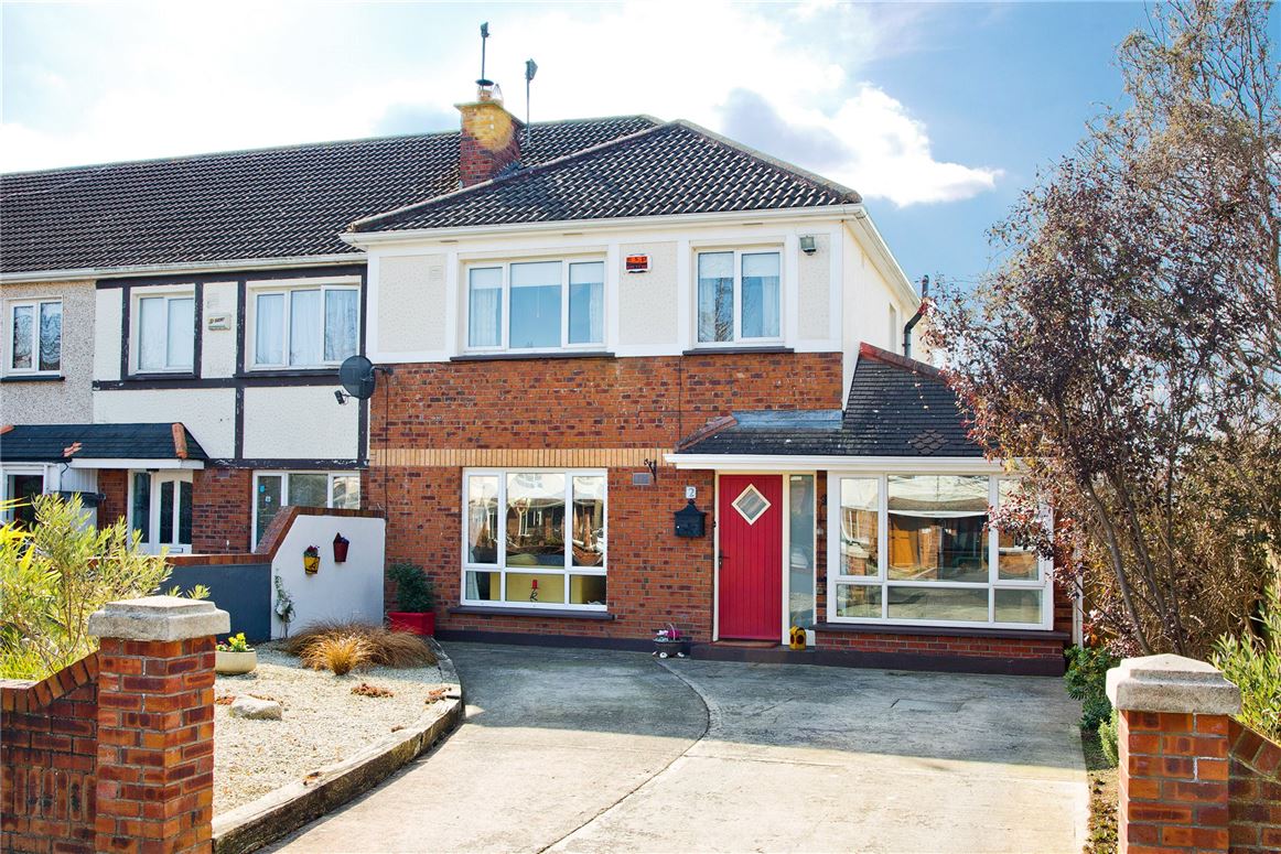 2 Oakdale Grove, Ballycullen, Dublin 24 Sherry FitzGerald Templeogue