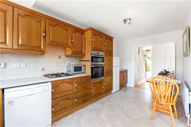48 Fosterbrook, Stillorgan Road, Co. Dublin