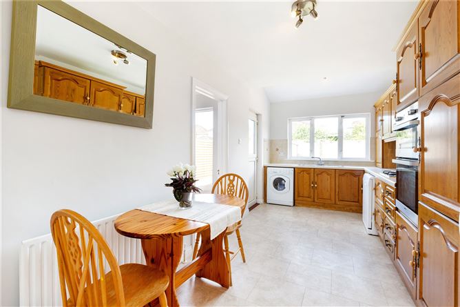 48 Fosterbrook, Stillorgan Road, Co. Dublin