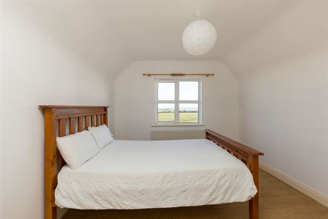 5 Echo Beach, Kilmore Quay, Wexford