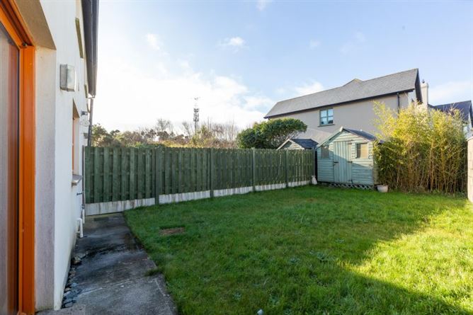 5 Echo Beach, Kilmore Quay, Wexford