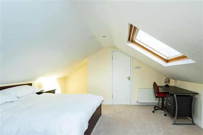 60 Foxwood, Rochestown, Cork