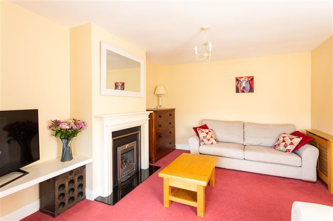 60 Foxwood, Rochestown, Cork
