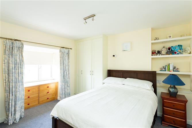 60 Foxwood, Rochestown, Cork