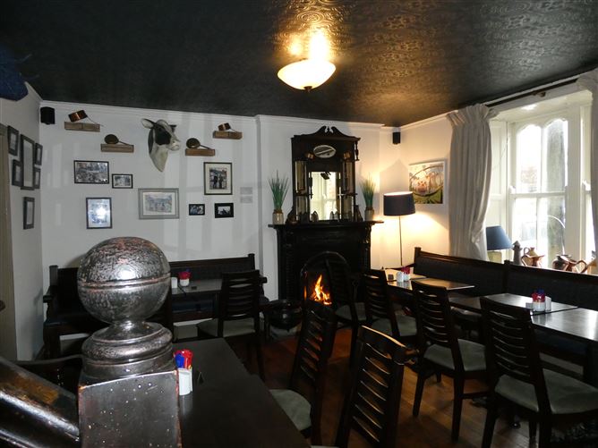 South Square , Sneem, Kerry