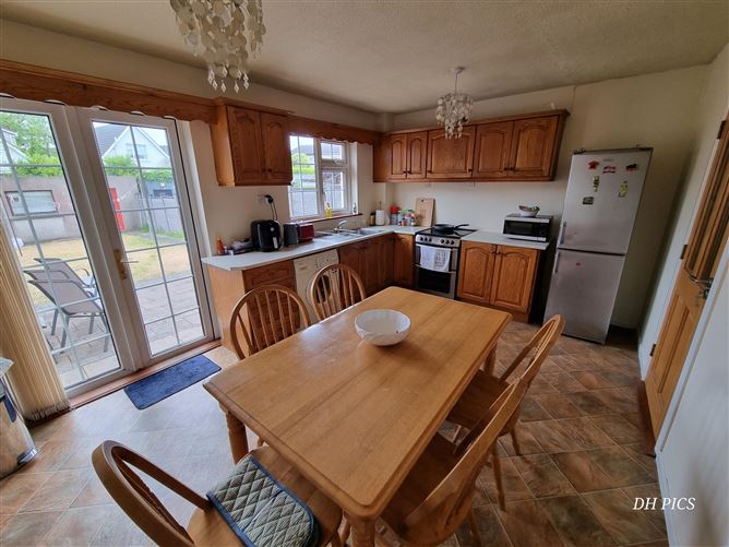 12 Meadow Park Drive, Ballyvolane, Cork