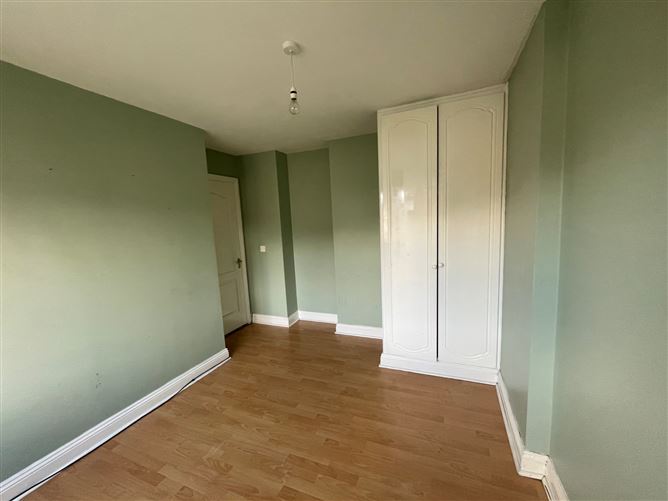 37 The Crescent, Fairfield Park, Co. Waterford