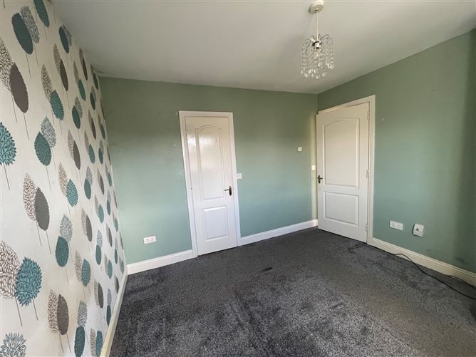 37 The Crescent, Fairfield Park, Co. Waterford
