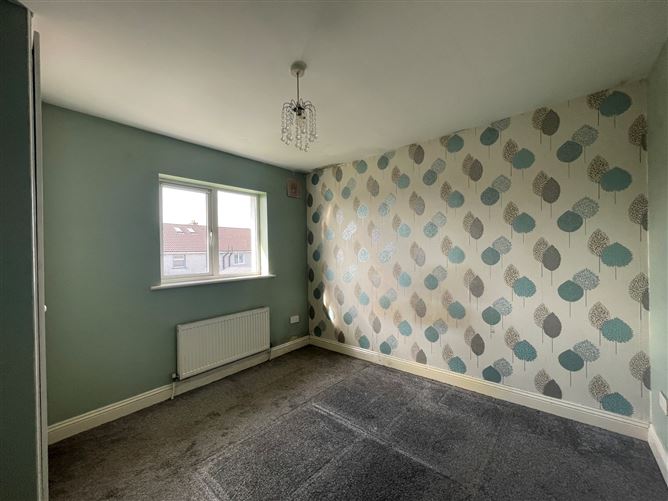 37 The Crescent, Fairfield Park, Co. Waterford