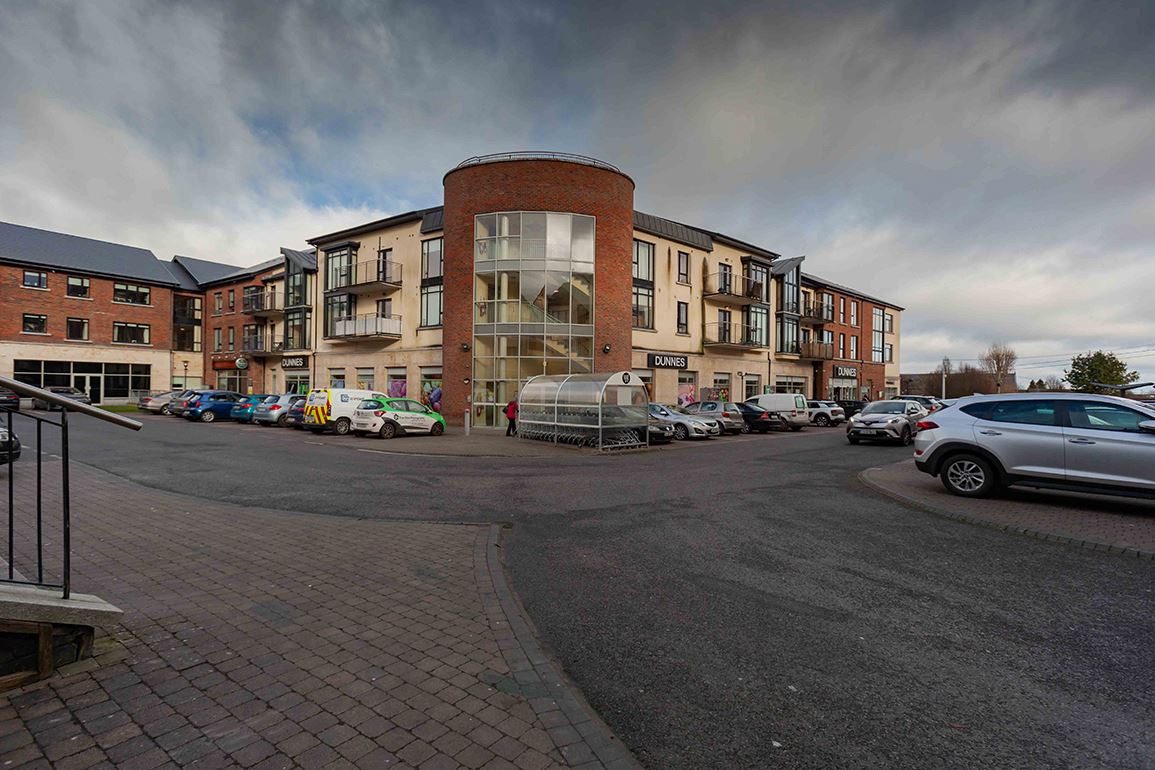 42 Slade Castle Court, Saggart, County Dublin