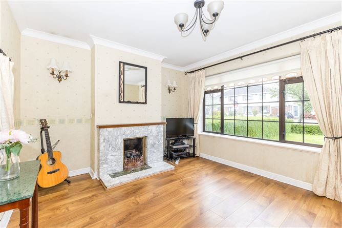 132 Elm Mount Avenue, Beaumont, Dublin 9