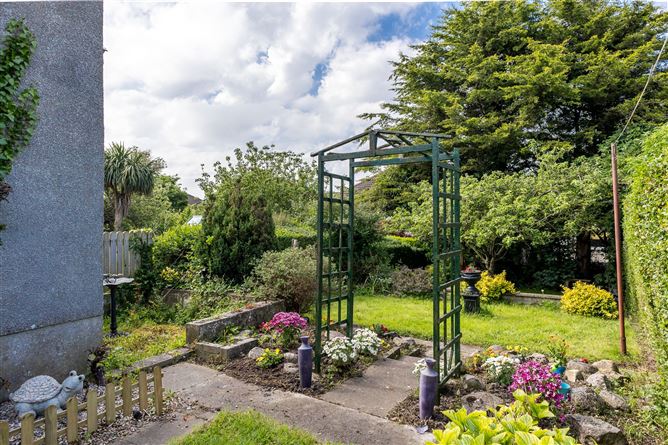 132 Elm Mount Avenue, Beaumont, Dublin 9
