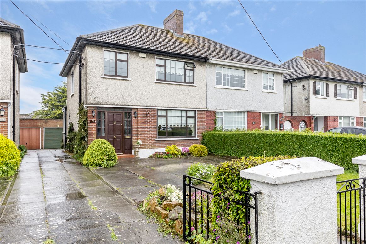 132 Elm Mount Avenue, Beaumont, Dublin 9