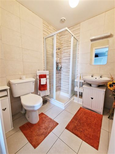 137 Acha Bhile, Lahinch Road, Ennis, Co. Clare