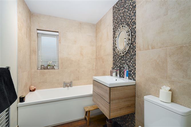 2 Belfry Crescent, Citywest, Co. Dublin