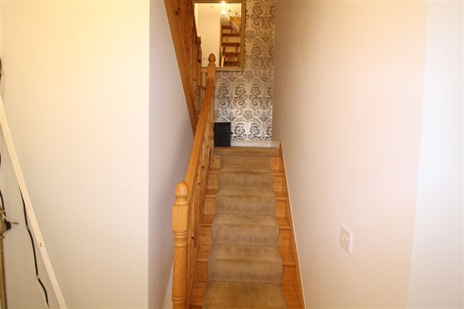 17 Drisin, Knocknacarra, Galway City