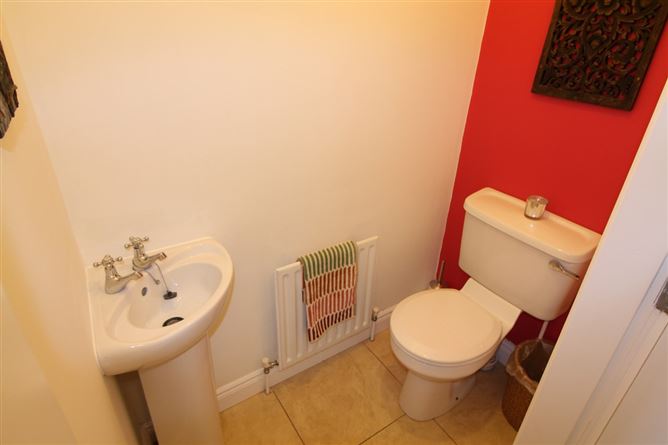 17 Drisin, Knocknacarra, Galway City