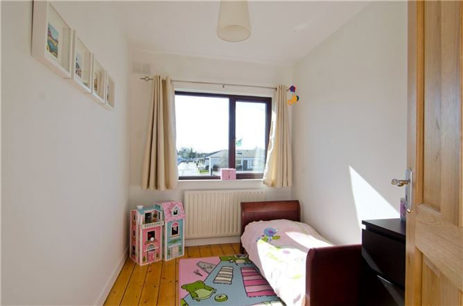 28 Castleknock Vale, Castleknock, Dublin 15