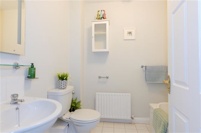 55 Cluain Riocaird, Headford Road, Galway