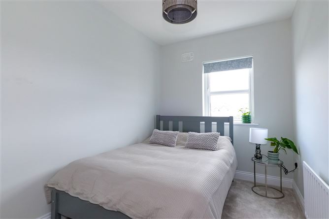 55 Cluain Riocaird, Headford Road, Galway