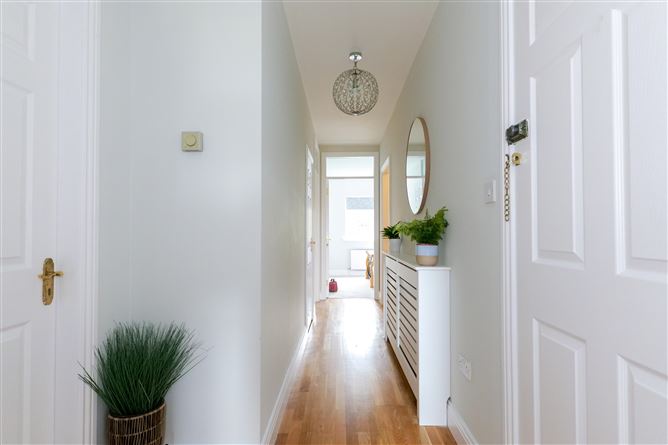 55 Cluain Riocaird, Headford Road, Galway