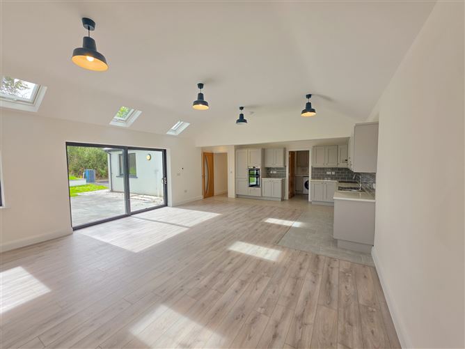 Daffodil House, Ahidelake, Middle Ring, Clonakilty, West Cork
