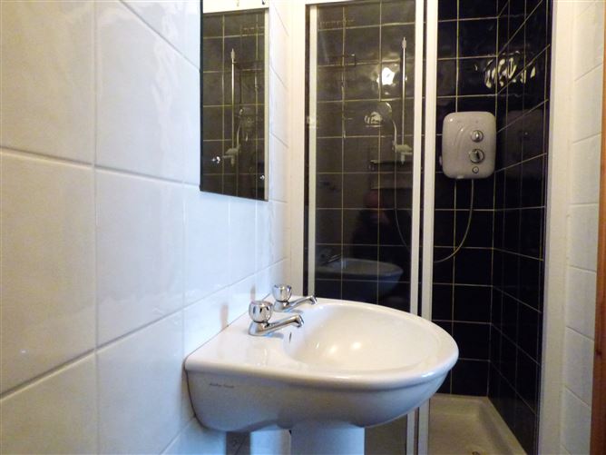 19 Claremount Manor, Claremorris, Mayo