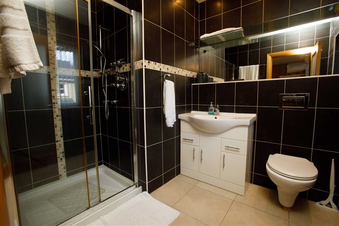 5 Castle Gardens, Castleconway, Killorglin, Co. Kerry