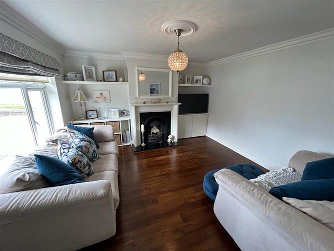 57 Rowan Hill, Mount Oval Village, Rochestown, Cork