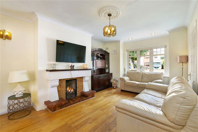 28 Ballyowen Drive, Lucan, Co. Dublin