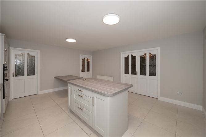 11 Carrigbán, Macroom, Co. Cork